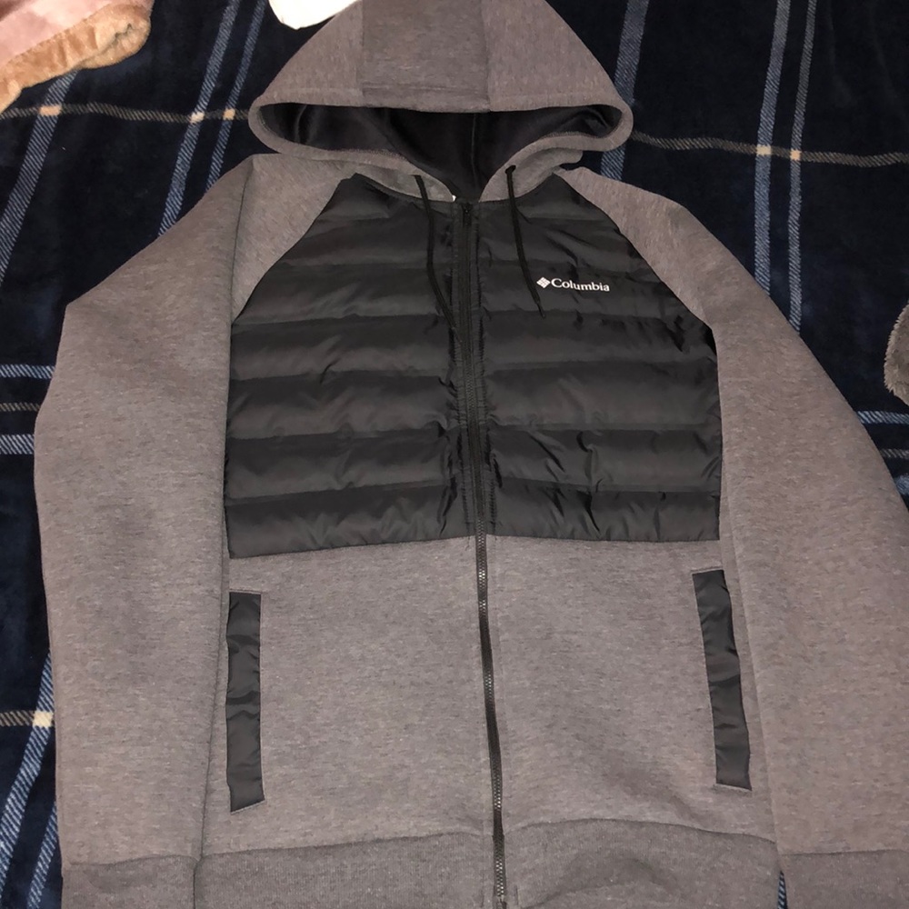 Columbia Sweater